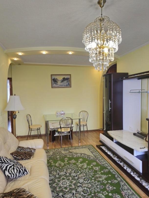 Квартира, 3-кімн., Харьков, Сосновая горка, Европейская (Новгородская)