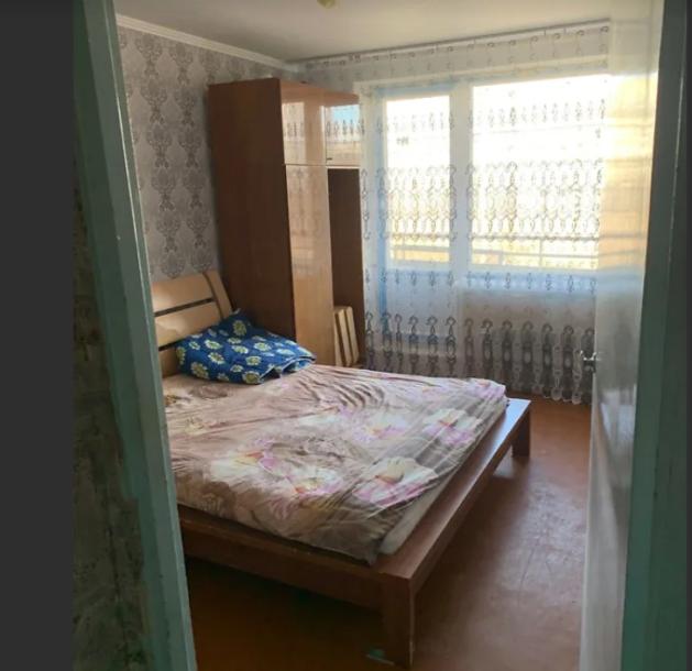 Квартира, 3-кімн., Харьков, 522м/р, Академика Павлова