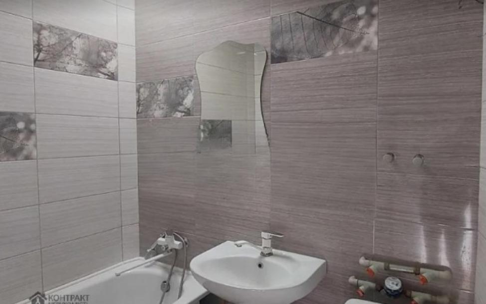 Квартира, 2-кімн., Харьков, 606м/р, Непокоренных (Героев Труда)