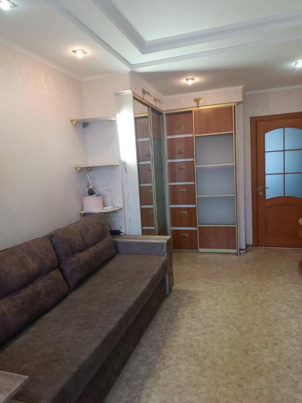 Квартира, 3-кімн., Харьков, 531м/р, Гвардейцев Широнинцев