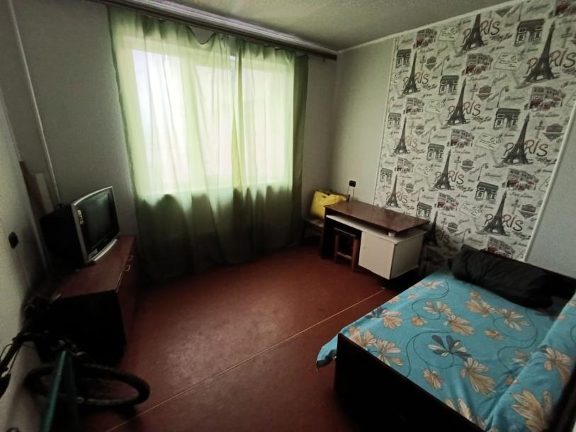 Квартира, 3-кімн., Харьков, 520м/р, Гвардейцев Широнинцев