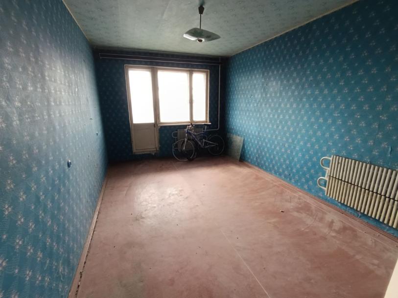 Квартира, 3-кімн., Харьков, 520м/р, Гвардейцев Широнинцев