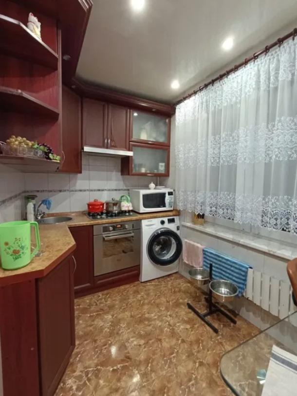 Квартира, 3-кімн., Харьков, 524м/р, Валентиновская