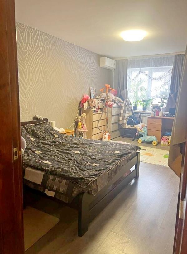 Квартира, 2-кімн., Харьков, 602м/р, Познанская