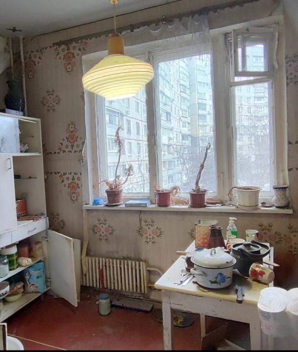 Квартира, 1-кімн., Харьков, 522м/р, Непокоренных (Героев Труда)