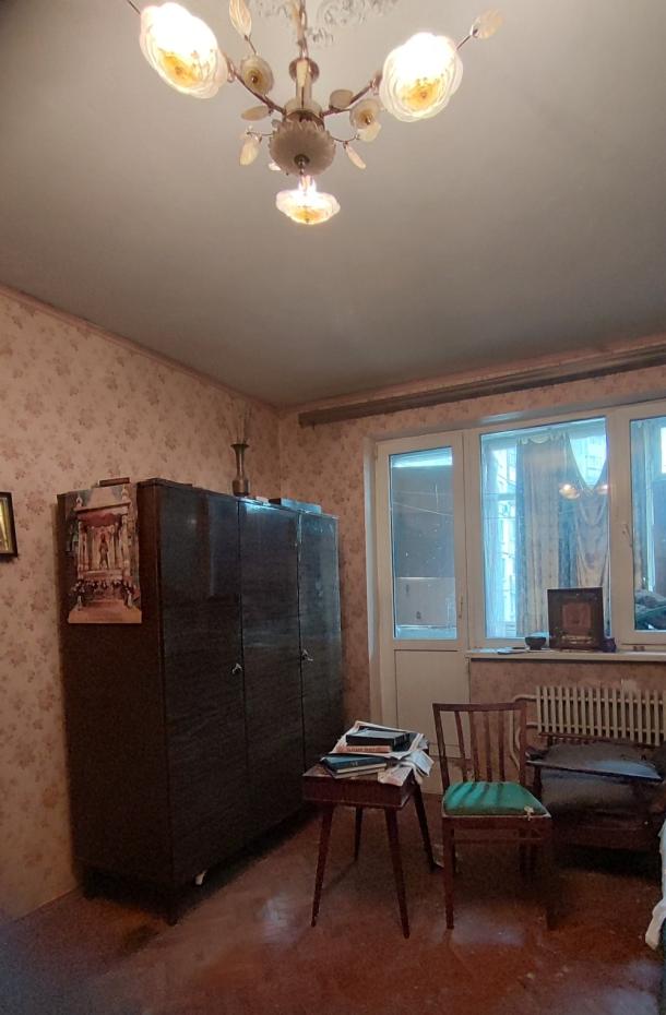 Квартира, 1-кімн., Харьков, 522м/р, Непокоренных (Героев Труда)