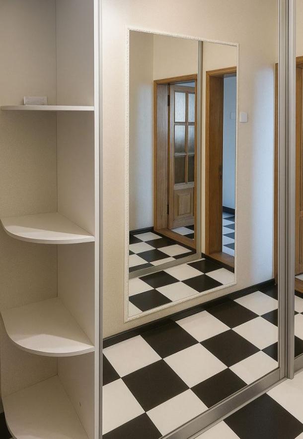 Квартира, 2-кімн., Харьков, Защитников Украины метро, Сергеевская