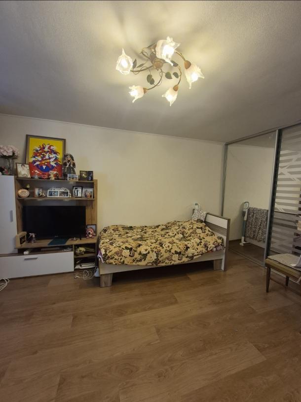 Квартира, 1-кімн., Харьков, Павлово Поле, Деревянко