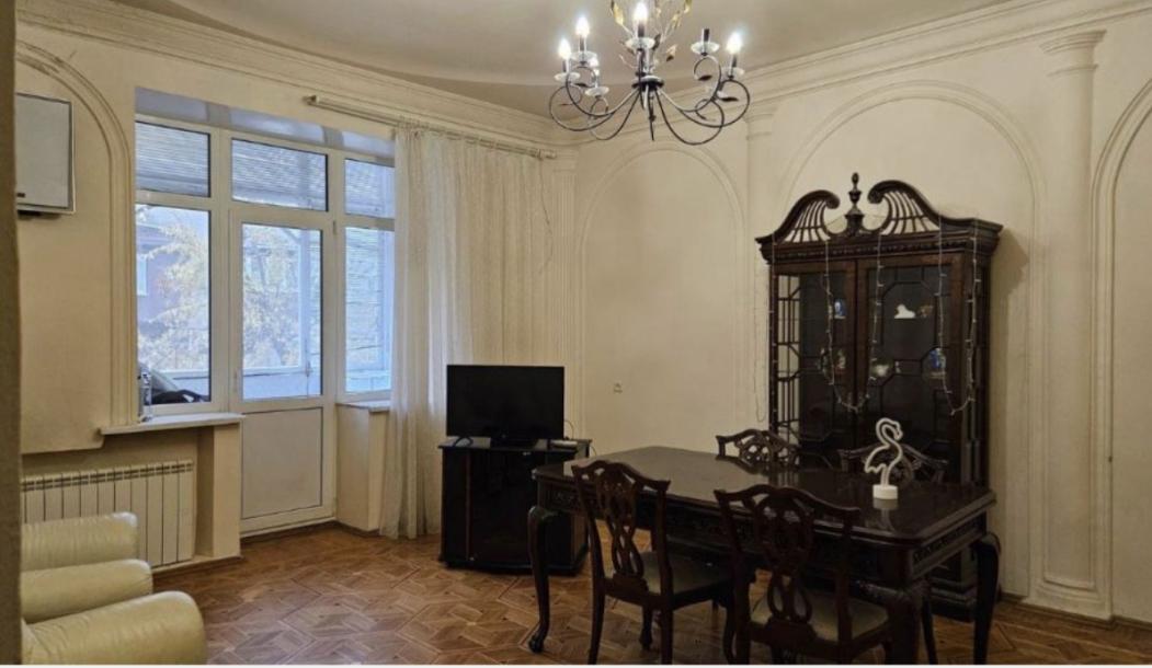 Купить квартира, Харьков, Госпром, Независимости пр. (Правды пр.)