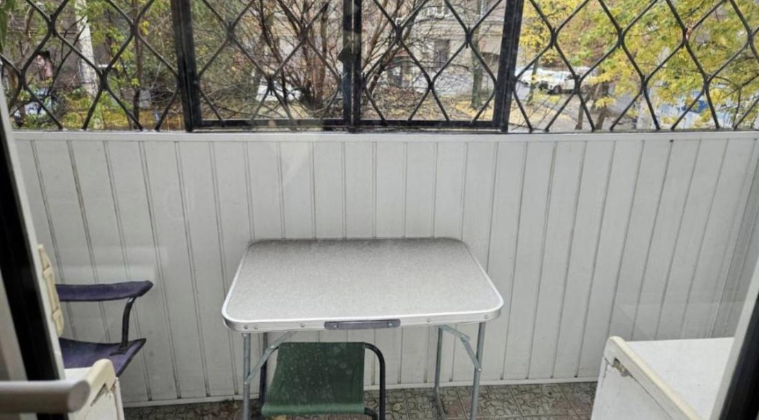 Квартира, 3-кімн., Харьков, Госпром, Независимости пр. (Правды пр.)