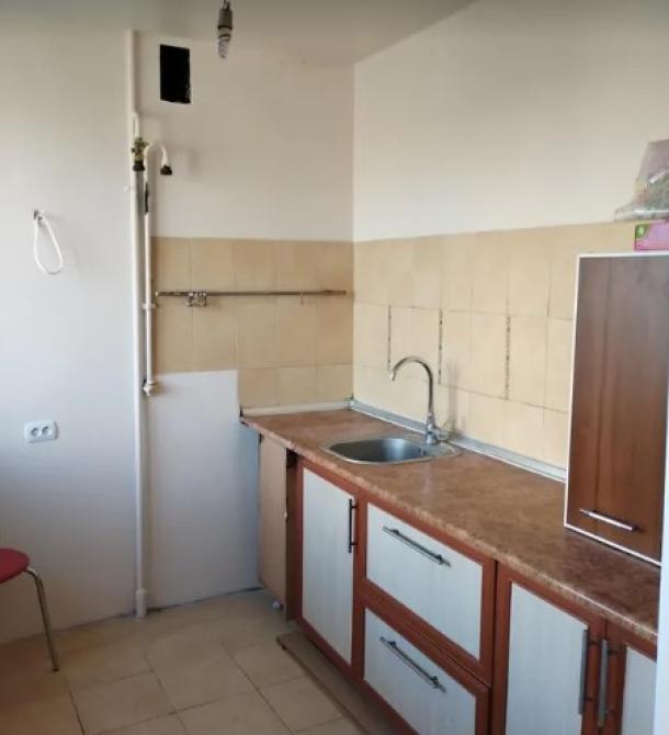 Квартира, 4-кімн., Харьков, Основа, Валдайская