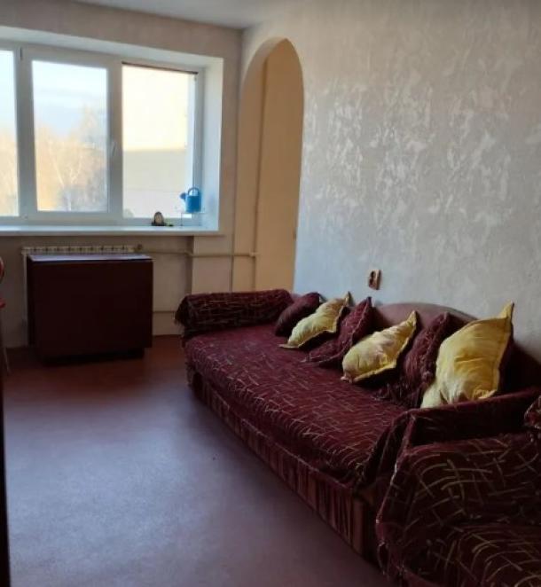 Квартира, 4-кімн., Харьков, Основа, Валдайская