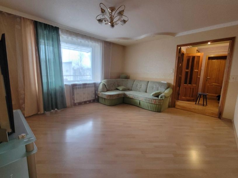 Квартира, 3-кімн., Харьков, Одесская, Аэрокосмический просп. (Гагарина проспект)