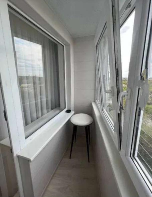 Квартира, 2-кімн., Харьков, Аэропорт, Аэрокосмический просп. (Гагарина проспект)