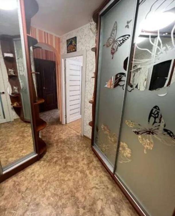 Квартира, 2-кімн., Харьков, Аэропорт, Аэрокосмический просп. (Гагарина проспект)