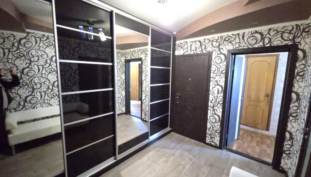 Квартира, 3-кімн., Харьков, Восточный, Мохначанская