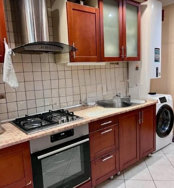 Квартира, 4-кімн., Харьков, Алексеевка, Алексеевская