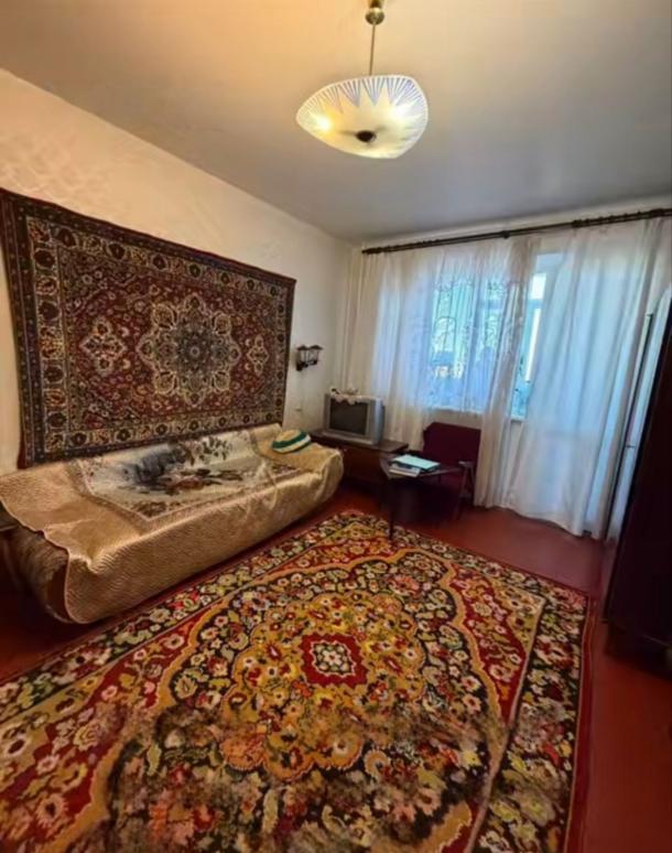 Квартира, 1-кімн., Харьков, 533м/р, Непокоренных (Героев Труда)