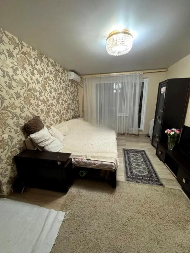 Квартира, 1-кімн., Харьков, Алексеевка, Людвига Свободы пр.