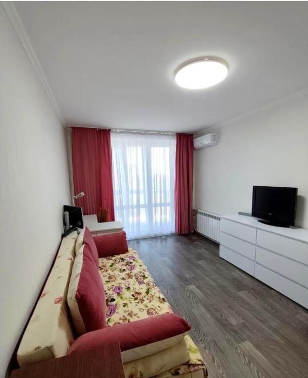 Квартира, 1-кімн., Харьков, 607м/р, Тракторостроителей просп.