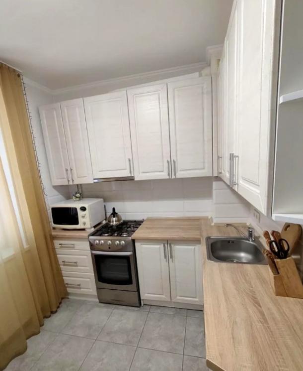 Квартира, 1-кімн., Харьков, 607м/р, Тракторостроителей просп.