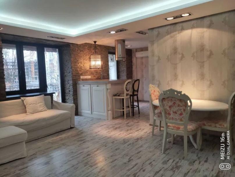 Квартира, 3-кімн., Харьков, Шатиловка, Шатиловская