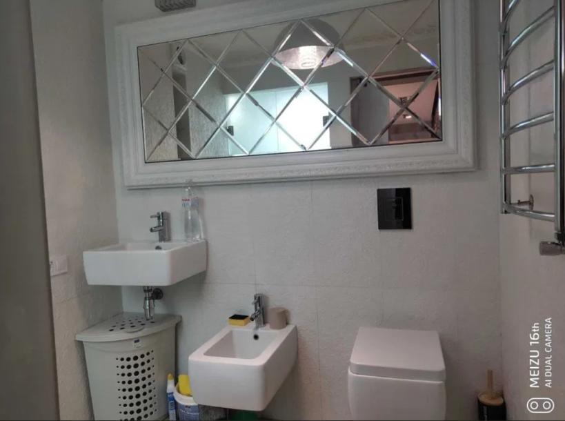 Квартира, 3-кімн., Харьков, Шатиловка, Шатиловская