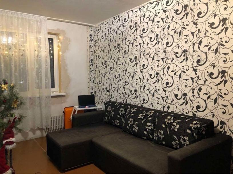 Квартира, 3-кімн., Харьков, 522м/р, Непокоренных (Героев Труда)