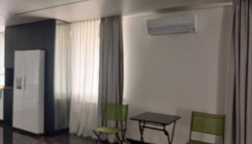 Квартира, 2-кімн., Харьков, Гагарина метро , Аэрокосмический просп. (Гагарина проспект)