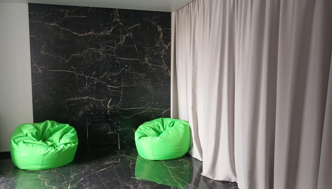 Квартира, 2-кімн., Харьков, Гагарина метро , Аэрокосмический просп. (Гагарина проспект)