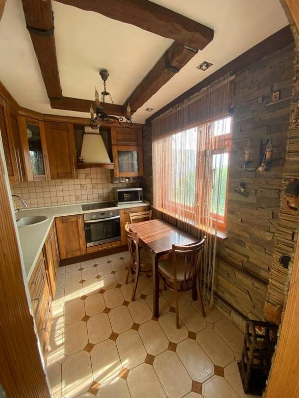 Квартира, 3-кімн., Харьков, Холодная Гора, Ильинская