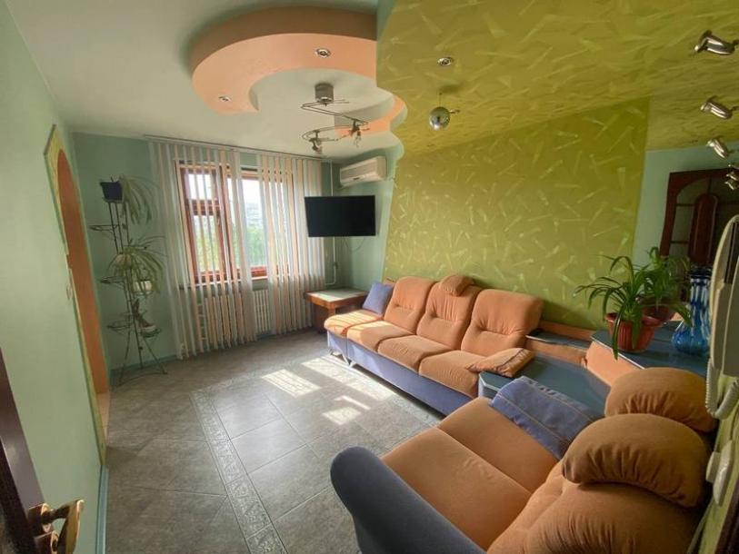 Квартира, 3-кімн., Харьков, Холодная Гора, Ильинская