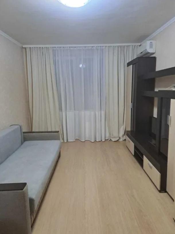 Квартира, 1-кімн., Харьков, 522м/р, Академика Павлова