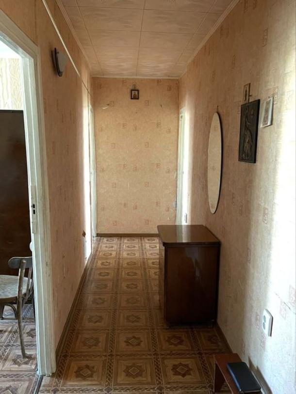 Квартира, 3-кімн., Харьков, 626м/р, Единства (Краснодарская)