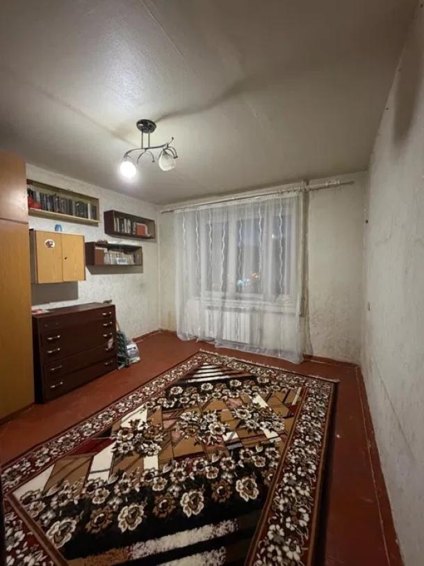 Купить гостинка, Харьков, Завод Шевченко, Селянская (Совхозная, Пионера)