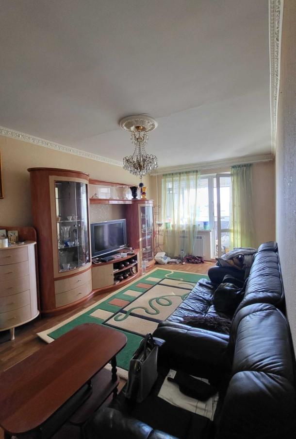 Квартира, 2-кімн., Харьков, 626м/р, Солнечная (Красноармейская, Кирова, Октябрьская, Совхозная)