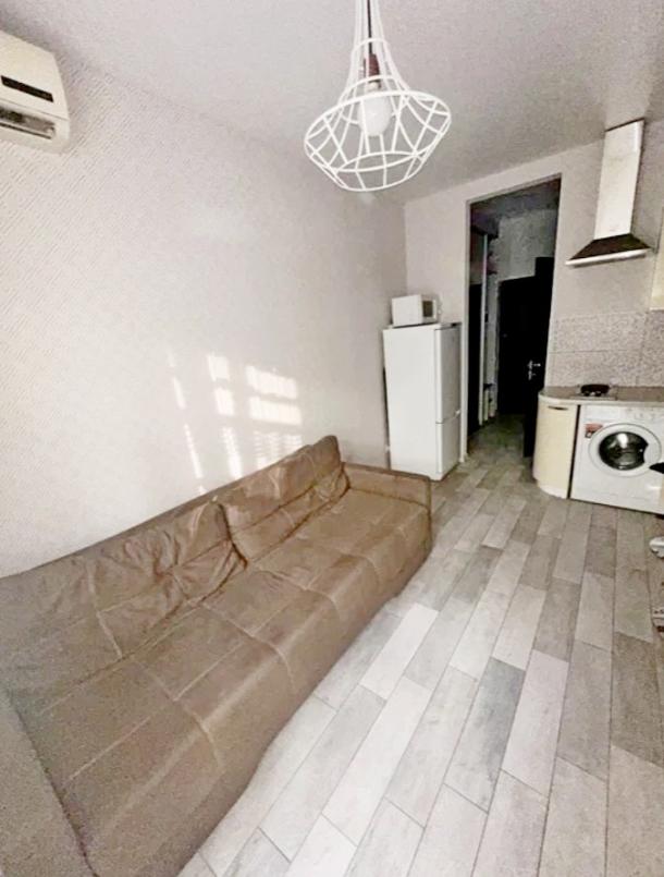 Купить гостинка, Харьков, Защитников Украины метро, Фесенковская