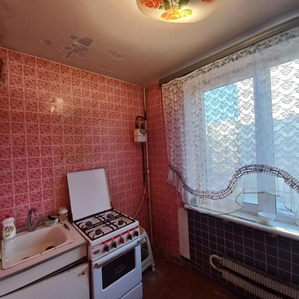 Квартира, 3-кімн., Харьков, 524м/р, Гвардейцев Широнинцев