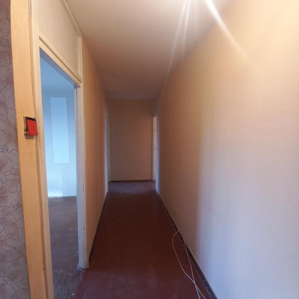 Квартира, 3-кімн., Харьков, 524м/р, Гвардейцев Широнинцев