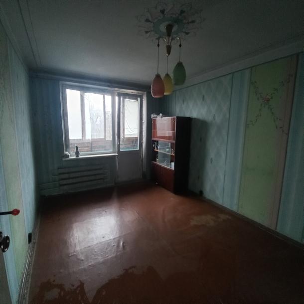 Квартира, 3-кімн., Харьков, 524м/р, Гвардейцев Широнинцев