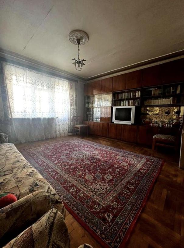 Квартира, 3-кімн., Харьков, Завод Шевченко, Академика Богомольца