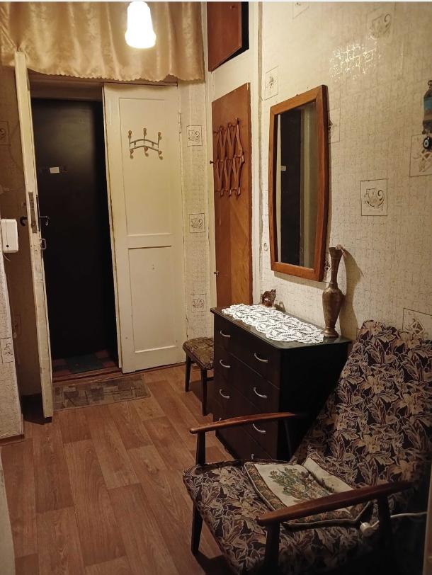 Квартира, 3-кімн., Харьков, Южный Вокзал, Конторская (Краснооктябрьская)