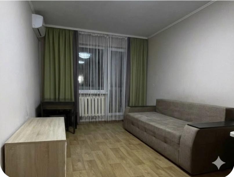 Квартира, 1-кімн., Харьков, Новые Дома, Байрона пр. (Героев Сталинграда пр.)