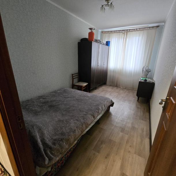 Квартира, 2-кімн., Харьков, Рогань жилмассив, 92-й бригады (Грицевца)