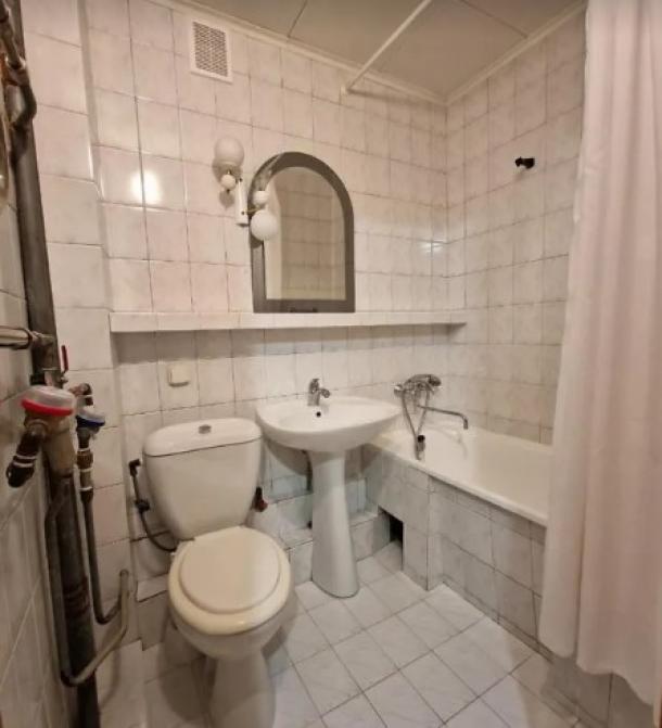 Квартира, 1-кімн., Харьков, 1 Северная Салтовка, Родниковая (Красного милиционера, Кирова)