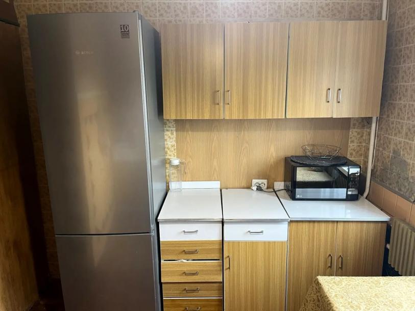 Квартира, 2-кімн., Харьков, 626м/р, Велозаводская