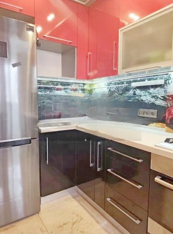 Квартира, 4-кімн., Харьков, Северная Салтовка, Гвардейцев Широнинцев