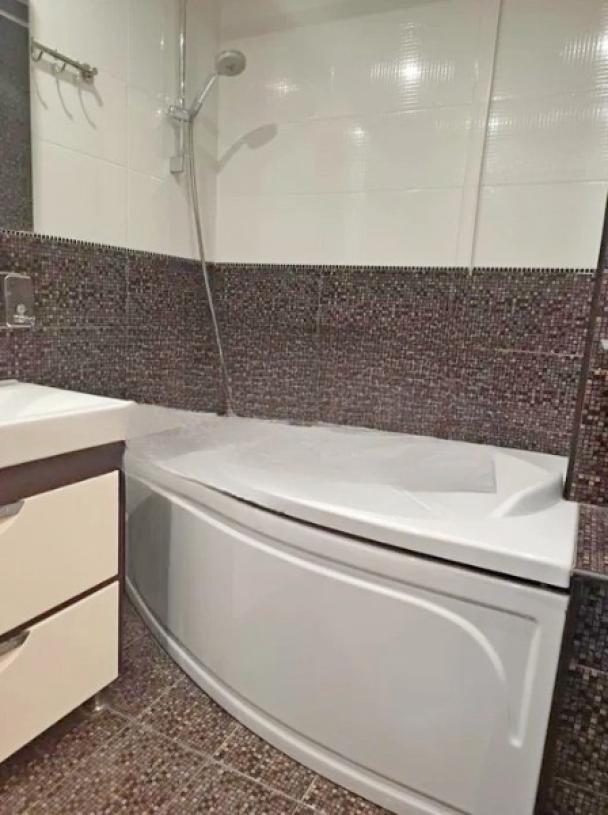 Квартира, 4-кімн., Харьков, Северная Салтовка, Гвардейцев Широнинцев