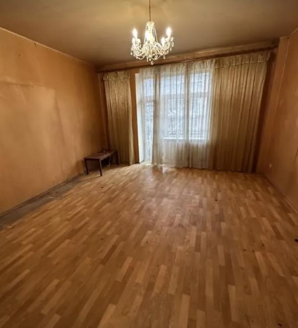 Квартира, 2-кімн., Харьков, Госпром, Юры Зойфера (Анри Барбюса)