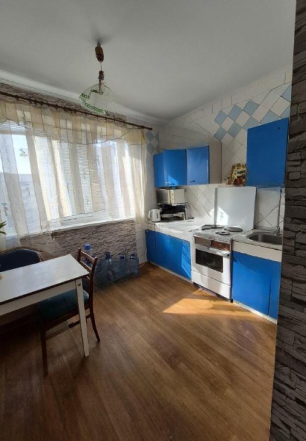 Квартира, 3-кімн., Харьков, Алексеевка, Людвига Свободы пр.